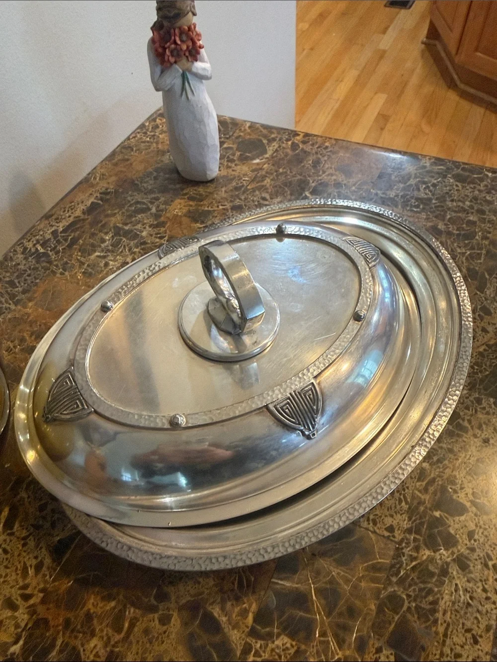 Art Deco Knickerbocker Sheffield Silver-plated Covered Serving Dish 1930 -1940’s